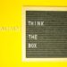 固定概念にとらわれない発想　英語 think outside the box 意味　実る　英語　pay off 意味